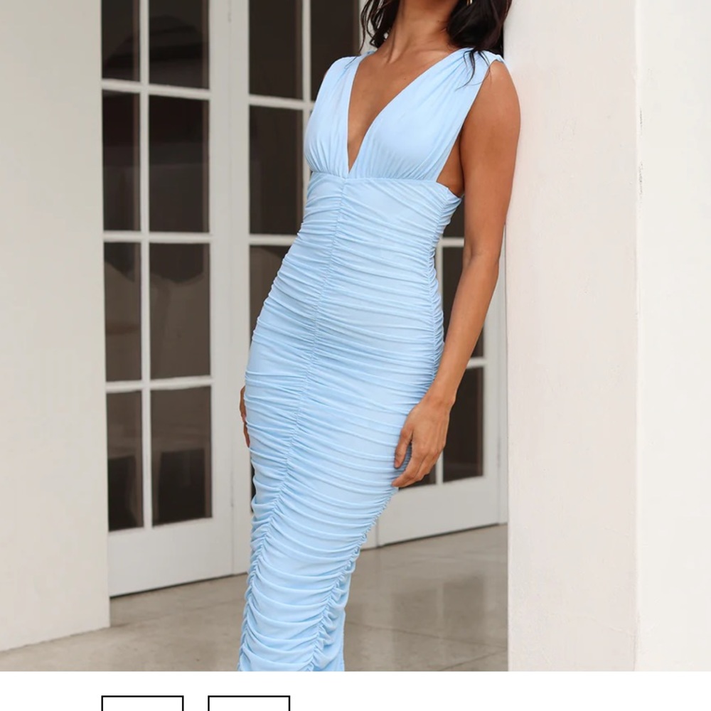 New hello molly just a liar midi dress